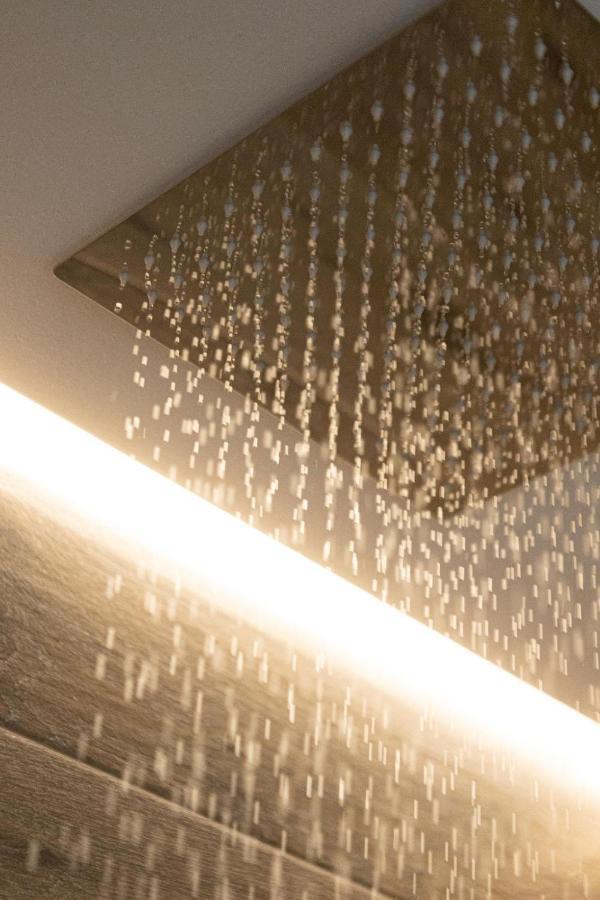 Billmar Luxury Apartment In The Center Of ยีธิโอ ภายนอก รูปภาพ
