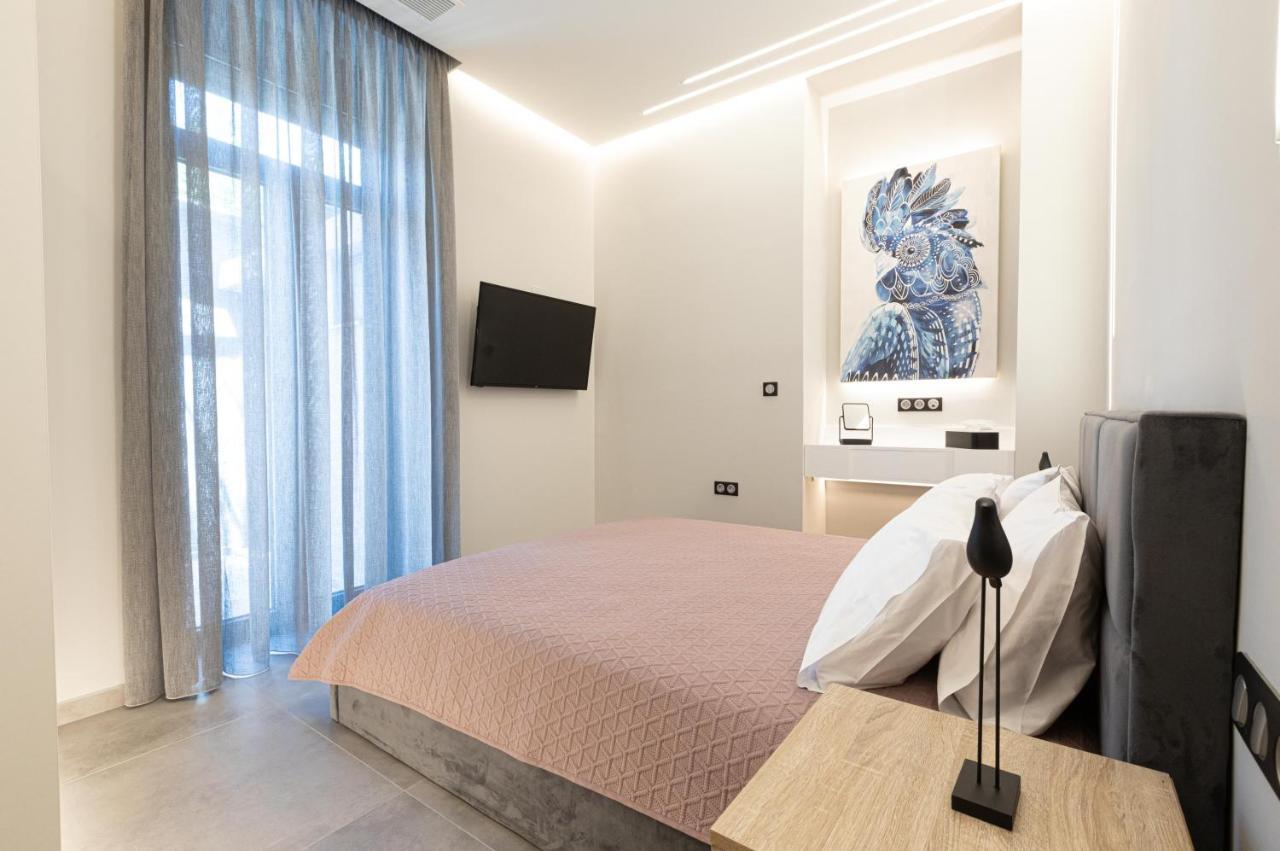 Billmar Luxury Apartment In The Center Of ยีธิโอ ภายนอก รูปภาพ