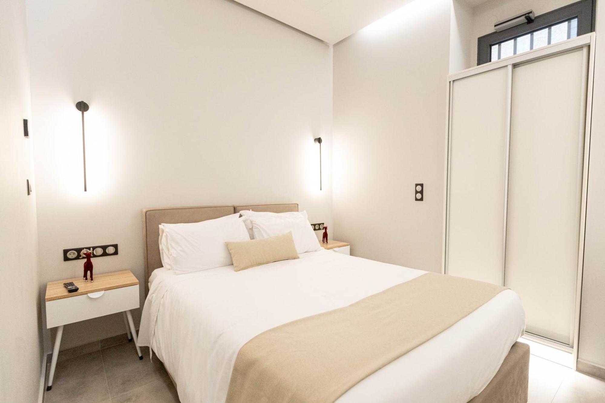 Billmar Luxury Apartment In The Center Of ยีธิโอ ภายนอก รูปภาพ